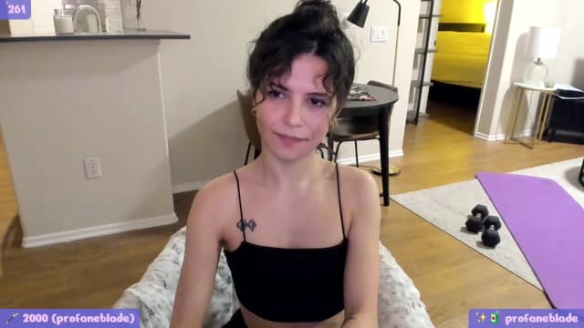 Gallery image thumbnail from litty's myfreecams stream on, 01/10/2024, 08:00 image 15 of 20