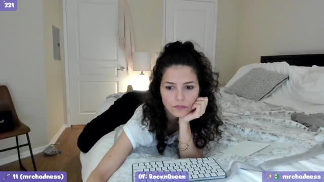 Gallery image thumbnail from litty's myfreecams stream on, 01/22/2024, 04:33 image 8 of 20