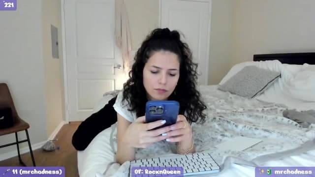 Gallery image thumbnail from litty's myfreecams stream on, 01/22/2024, 04:33 image 9 of 20