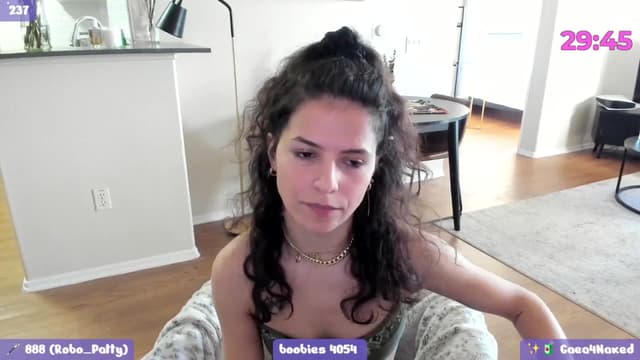 Gallery image thumbnail from litty's myfreecams stream on, 01/26/2024, 24:50 image 20 of 20