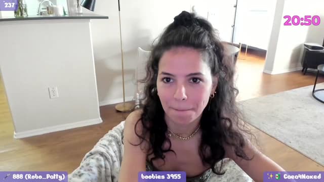 Gallery image thumbnail from litty's myfreecams stream on, 01/26/2024, 24:57 image 5 of 20
