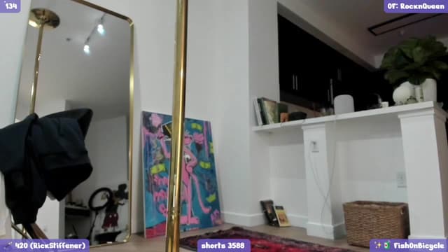 Gallery image thumbnail from litty's myfreecams stream on, 02/20/2024, 02:18 image 8 of 20