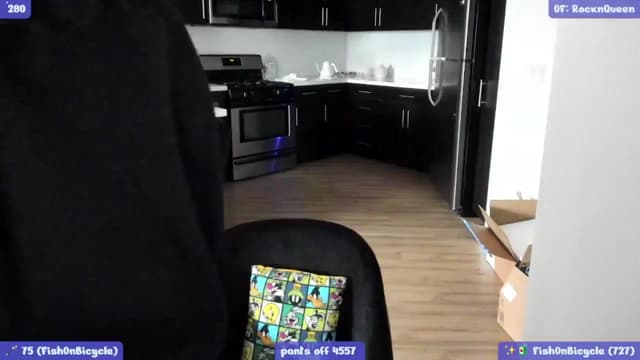 Gallery image thumbnail from litty's myfreecams stream on, 03/05/2024, 24:03 image 16 of 20