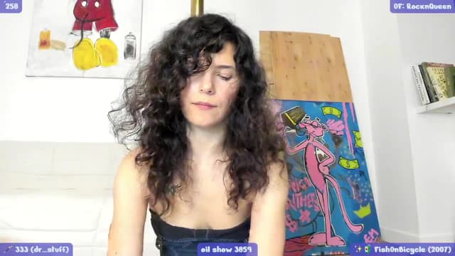 Gallery image thumbnail from litty's myfreecams stream on, 03/06/2024, 04:08 image 14 of 20