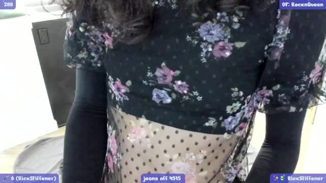 Gallery image thumbnail from litty's myfreecams stream on, 03/08/2024, 24:32 image 5 of 20