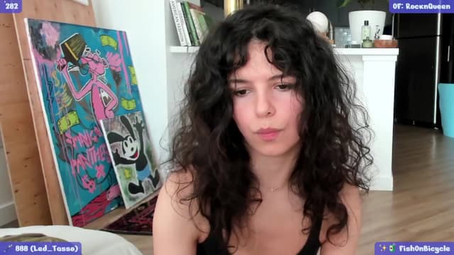 Gallery image thumbnail from litty's myfreecams stream on, 03/11/2024, 24:03 image 13 of 20