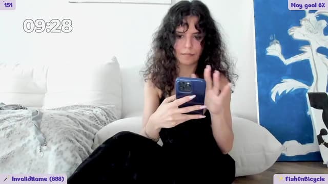 Gallery image thumbnail from litty's myfreecams stream on, 05/30/2024, 03:02 image 17 of 20