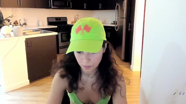 Gallery image thumbnail from litty's myfreecams stream on, 09/16/2024, 02:18 image 14 of 20