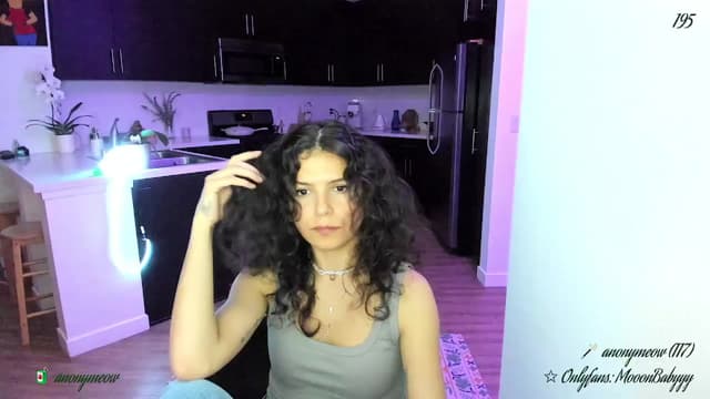 Gallery image thumbnail from litty's myfreecams stream on, 08/15/2025, 04:47 image 12 of 20