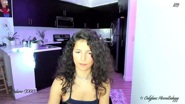 Gallery image thumbnail from litty's myfreecams stream on, 08/19/2025, 04:27 image 5 of 20