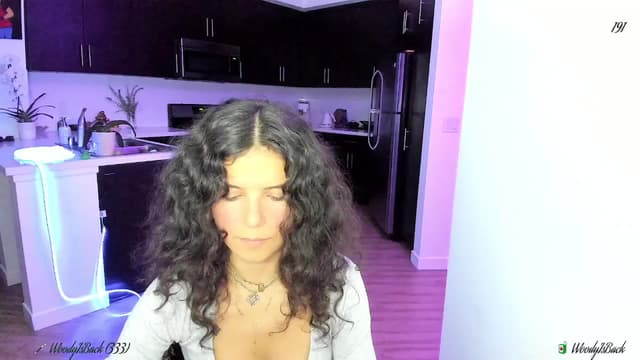Gallery image thumbnail from litty's myfreecams stream on, 08/26/2025, 09:17 image 2 of 20