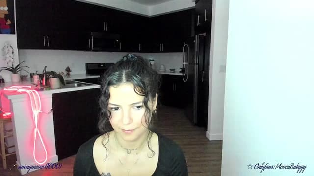 Gallery image thumbnail from litty's myfreecams stream on, 09/09/2025, 04:34 image 16 of 20