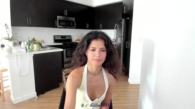 Gallery image thumbnail from litty's myfreecams stream on, 09/13/2025, 01:05 image 14 of 20