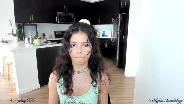 Gallery image thumbnail from litty's myfreecams stream on, 09/19/2025, 24:02 image 9 of 20