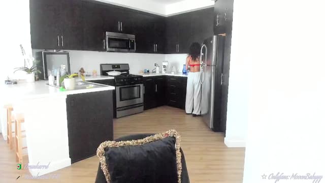 Gallery image thumbnail from litty's myfreecams stream on, 09/20/2025, 20:14 image 3 of 20
