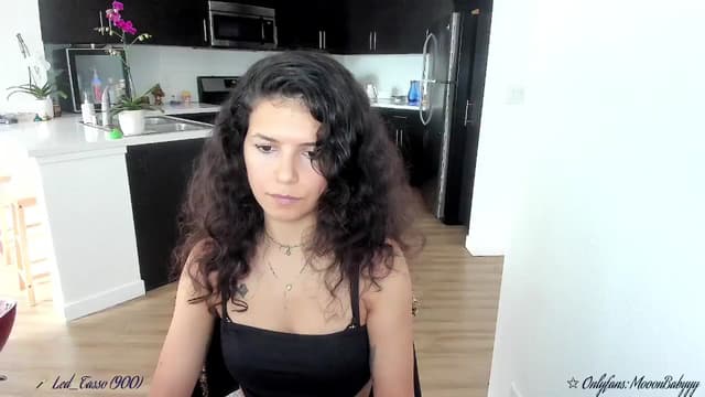 Gallery image thumbnail from litty's myfreecams stream on, 09/23/2025, 22:12 image 8 of 20