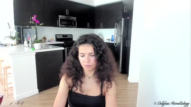 Gallery image thumbnail from litty's myfreecams stream on, 09/23/2025, 22:50 image 19 of 20