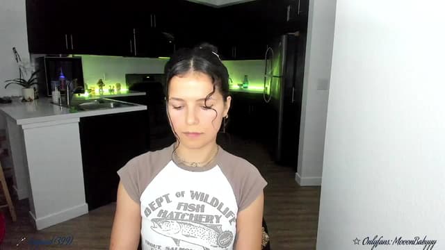 Gallery image thumbnail from litty's myfreecams stream on, 09/25/2025, 03:05 image 17 of 20