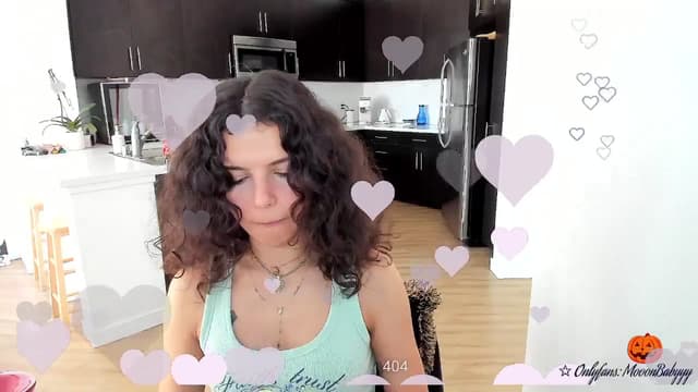 Gallery image thumbnail from litty's myfreecams stream on, 10/10/2025, 23:28 image 14 of 20