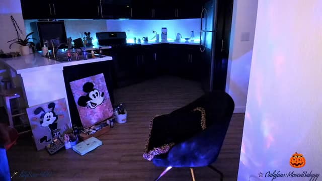 Gallery image thumbnail from litty's myfreecams stream on, 10/13/2025, 02:33 image 8 of 20