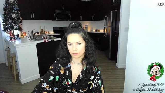 Gallery image thumbnail from litty's myfreecams stream on, 12/14/2025, 04:04 image 6 of 20