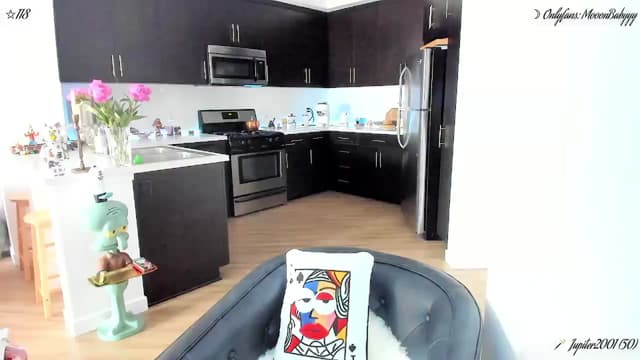 Gallery image thumbnail from litty's myfreecams stream on, 06/09/2026, 02:34 image 7 of 20