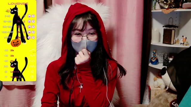 Gallery image thumbnail from meows's myfreecams stream on, 10/15/2023, 05:16 image 15 of 20