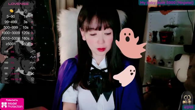 Gallery image thumbnail from meows's myfreecams stream on, 10/28/2023, 06:00 image 12 of 20