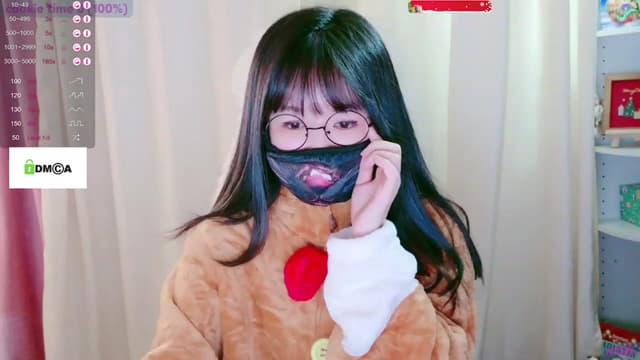 Gallery image thumbnail from meows's myfreecams stream on, 12/16/2023, 07:17 image 2 of 20
