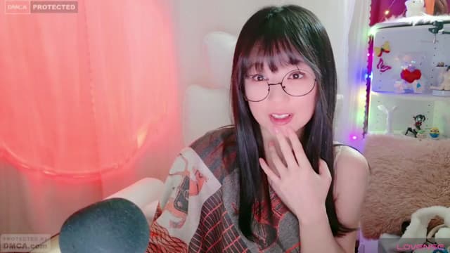 Gallery image thumbnail from meows's myfreecams stream on, 03/31/2024, 07:53 image 19 of 20