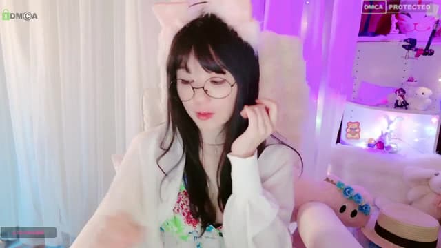 Gallery image thumbnail from meows's myfreecams stream on, 05/05/2024, 06:06 image 15 of 20