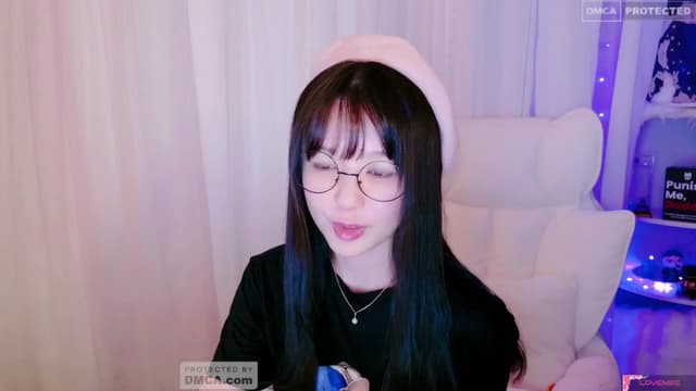 Gallery image thumbnail from meows's myfreecams stream on, 06/23/2024, 06:19 image 20 of 20