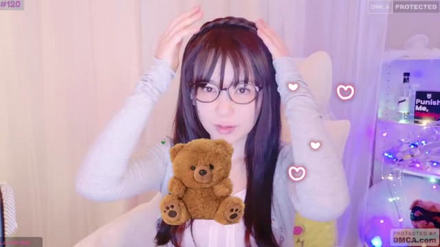 Gallery image thumbnail from meows's myfreecams stream on, 08/05/2024, 05:36 image 14 of 20