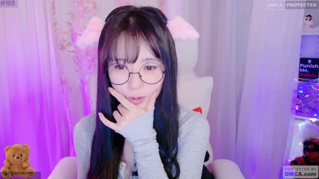 Gallery image thumbnail from meows's myfreecams stream on, 08/17/2024, 06:07 image 5 of 20