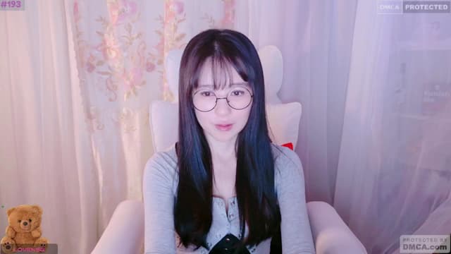 Gallery image thumbnail from meows's myfreecams stream on, 08/17/2024, 06:07 image 3 of 20