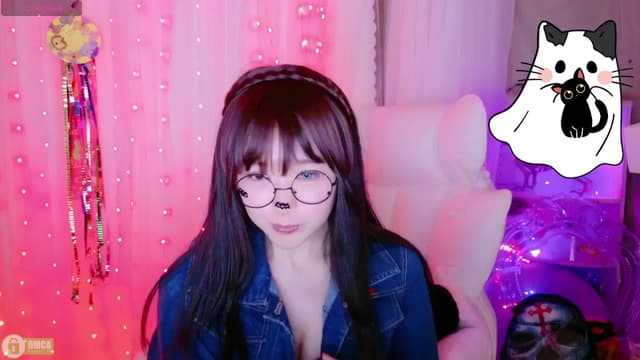 Gallery image thumbnail from meows's myfreecams stream on, 11/01/2024, 06:00 image 9 of 20