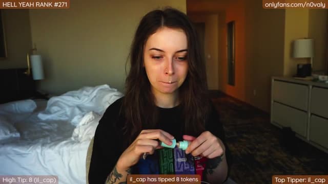Gallery image thumbnail from n0vaa's myfreecams stream on, 01/26/2024, 24:06 image 11 of 20