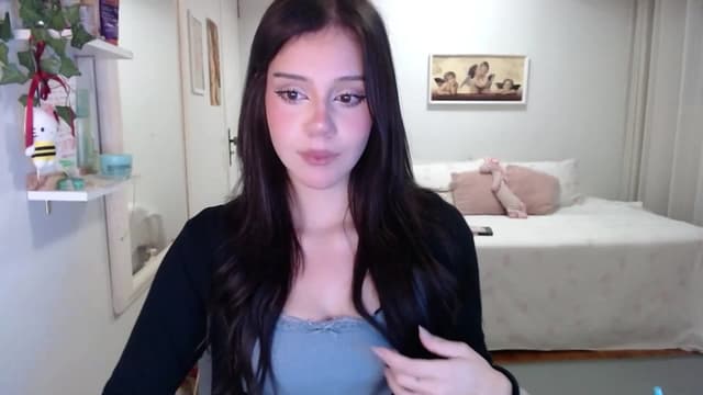 Gallery image thumbnail from nnina's myfreecams stream on, 10/19/2025, 09:03 image 3 of 20