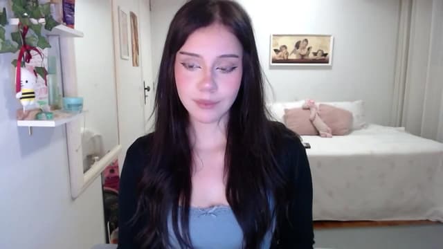 Gallery image thumbnail from nnina's myfreecams stream on, 10/19/2025, 09:03 image 17 of 20
