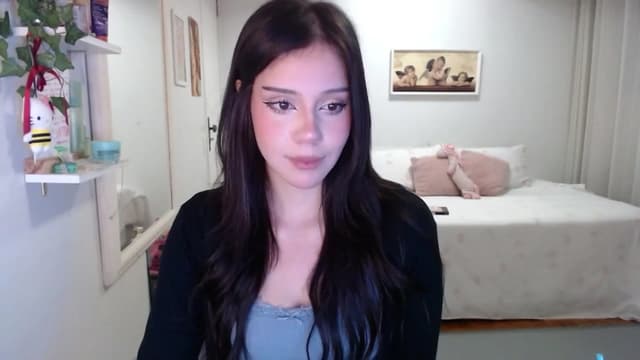 Gallery image thumbnail from nnina's myfreecams stream on, 10/19/2025, 09:03 image 2 of 20