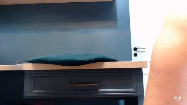 Gallery image thumbnail from oxxxy's myfreecams stream on, 11/26/2022, 08:23 image 13 of 20