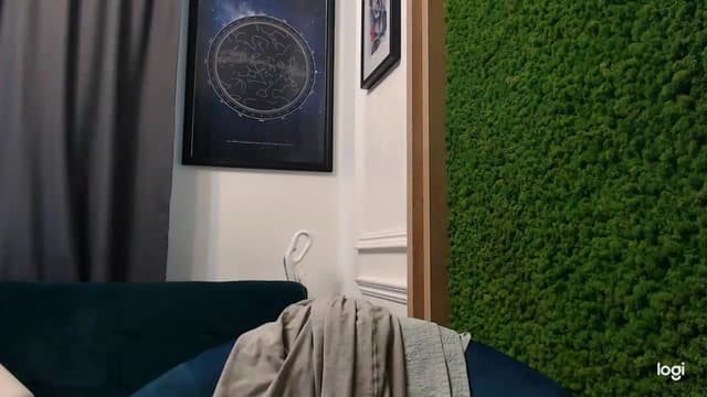 Gallery image thumbnail from oxxxy's myfreecams stream on, 03/03/2023, 08:51 image 17 of 20