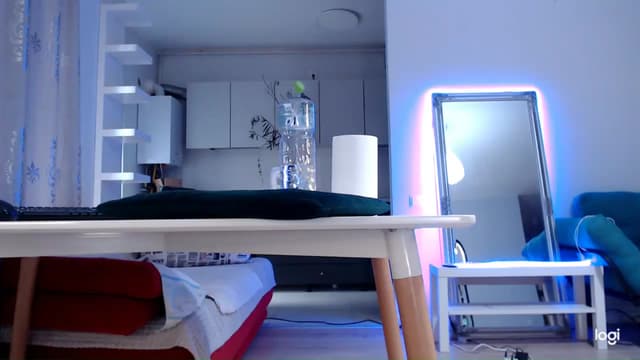 Gallery image thumbnail from oxxxy's myfreecams stream on, 09/15/2024, 14:46 image 10 of 20