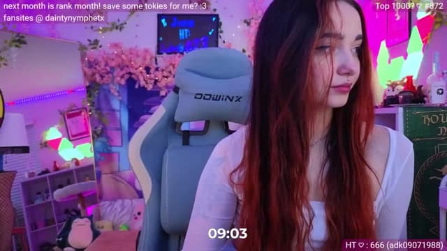 Gallery image thumbnail from quack's myfreecams stream on, 06/06/2024, 03:59 image 5 of 20