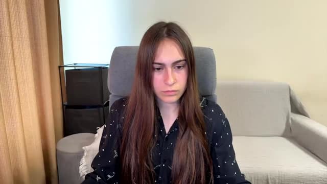 Gallery image thumbnail from ulohu's myfreecams stream on, 07/14/2025, 16:26 image 16 of 20