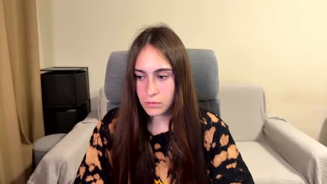 Gallery image thumbnail from ulohu's myfreecams stream on, 08/16/2025, 21:29 image 13 of 20