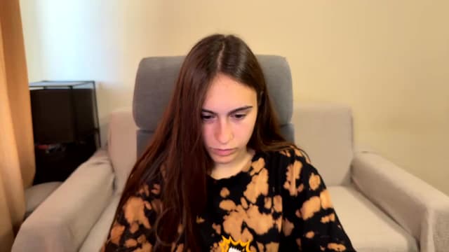 Gallery image thumbnail from ulohu's myfreecams stream on, 08/29/2025, 13:55 image 18 of 20