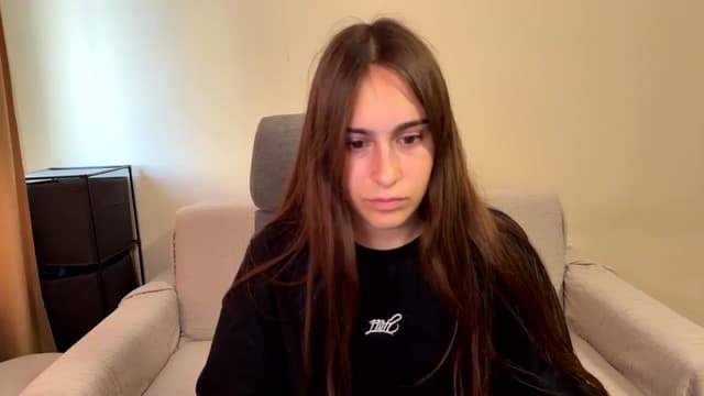 Gallery image thumbnail from ulohu's myfreecams stream on, 09/10/2025, 13:22 image 4 of 20