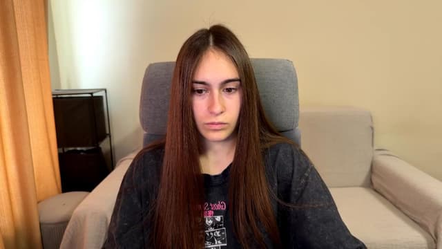 Gallery image thumbnail from ulohu's myfreecams stream on, 10/08/2025, 11:11 image 19 of 20