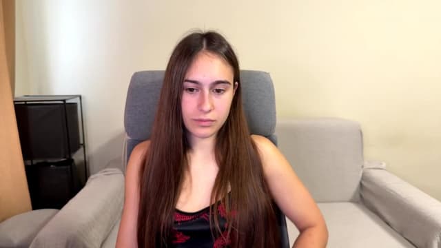 Gallery image thumbnail from ulohu's myfreecams stream on, 10/16/2025, 14:18 image 9 of 20